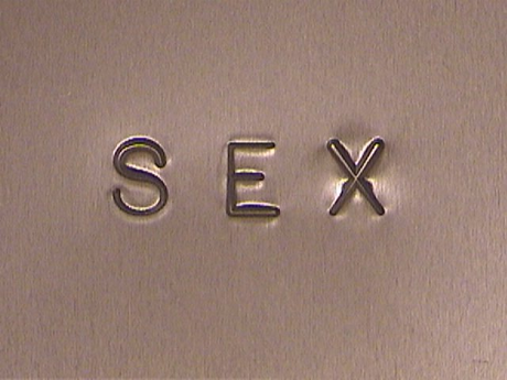 460>_2110196